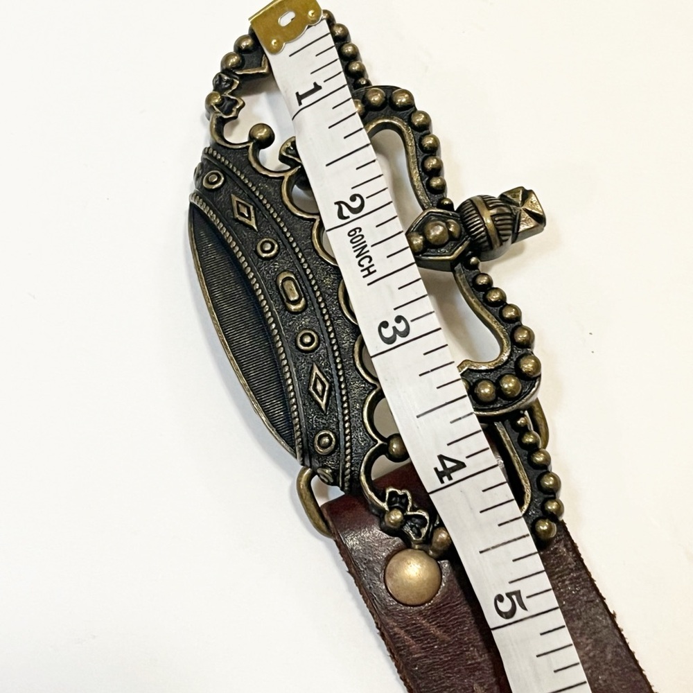 Cabi Brown Wide Leather Belt w/ Brass Crown Buckle. Size (30"-34"). - Picture 11 of 11
